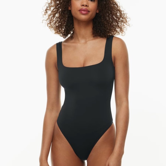 Aritzia Babaton Square Neck Bodysuit in Size Small - Picture 2 of 2